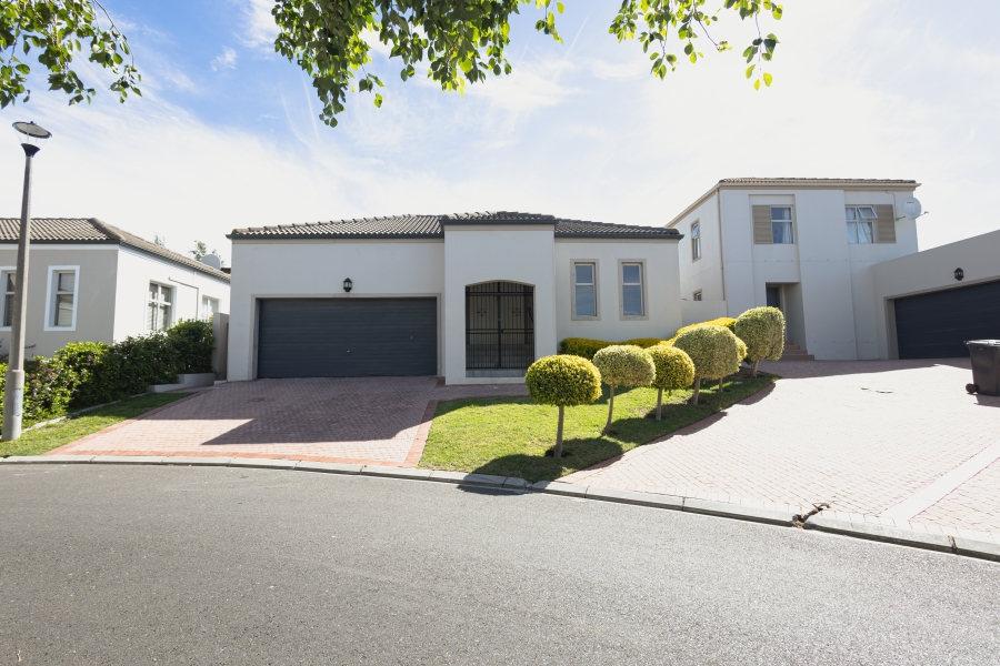 3 Bedroom Property for Sale in Avalon Estate Western Cape